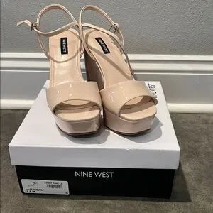 Nine West Cream Heels with Platform and Ankle Strap